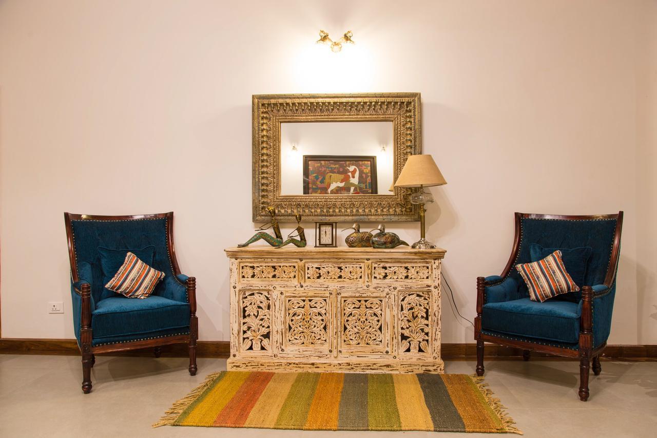Miraaya Wellness And Golf Resort Chitwan Eksteriør billede
